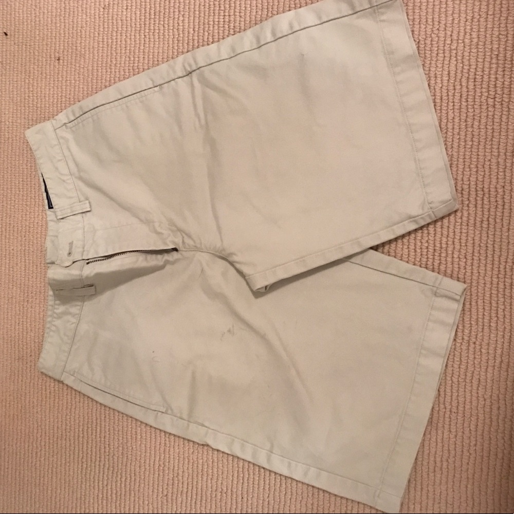 Brand new boys khaki shorts by vineyard vines